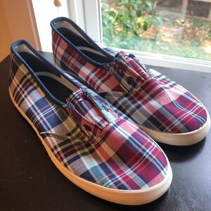Tommy Hilfiger red plaid slip on sneaker size 8.5